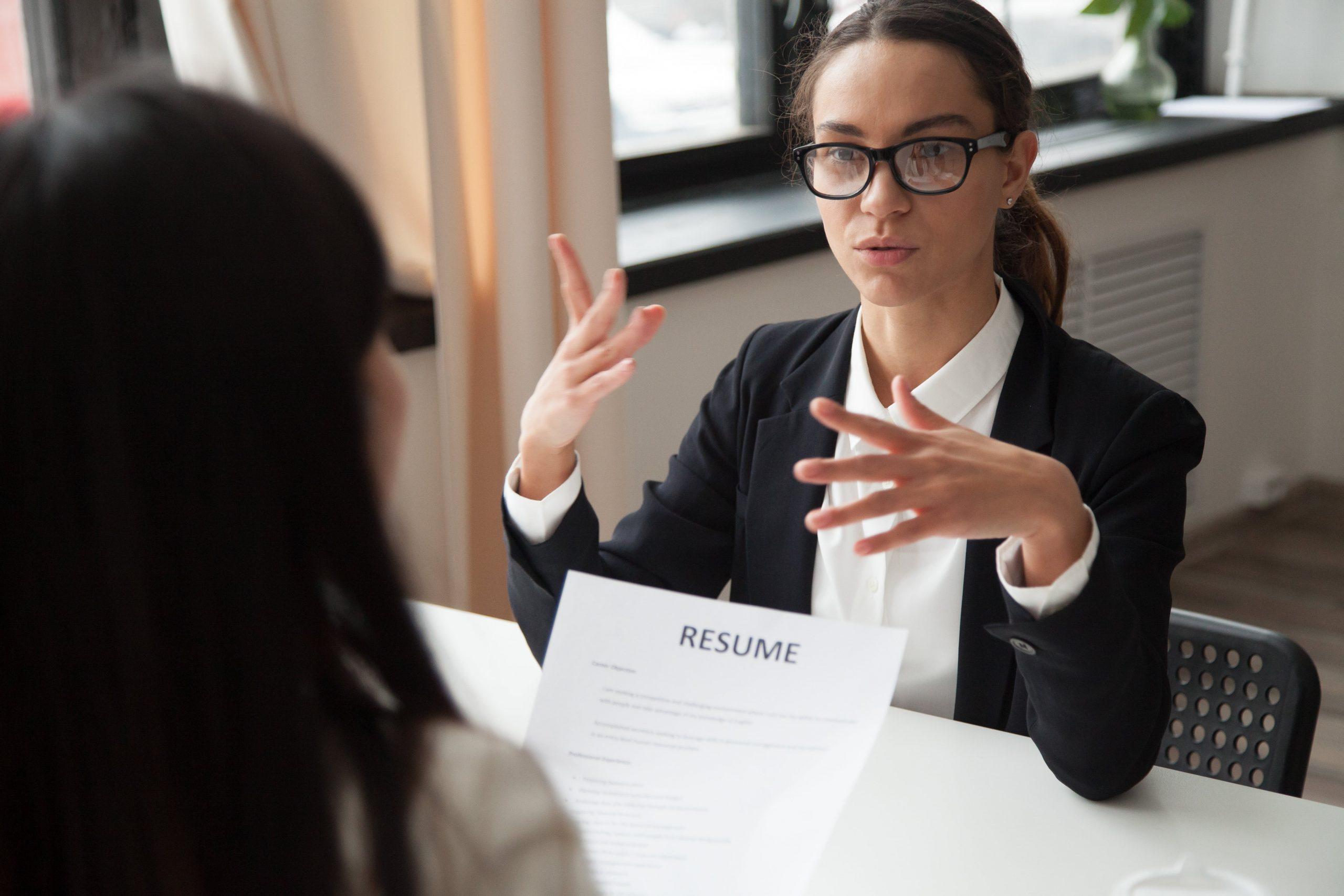 How to use an Elevator Pitch as Job Seeker image of How to use an Elevator Pitch as Job Seeker